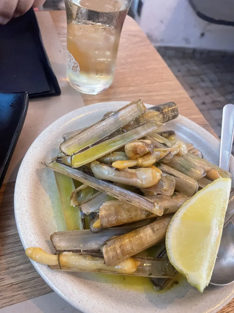 Lingueirão com limão